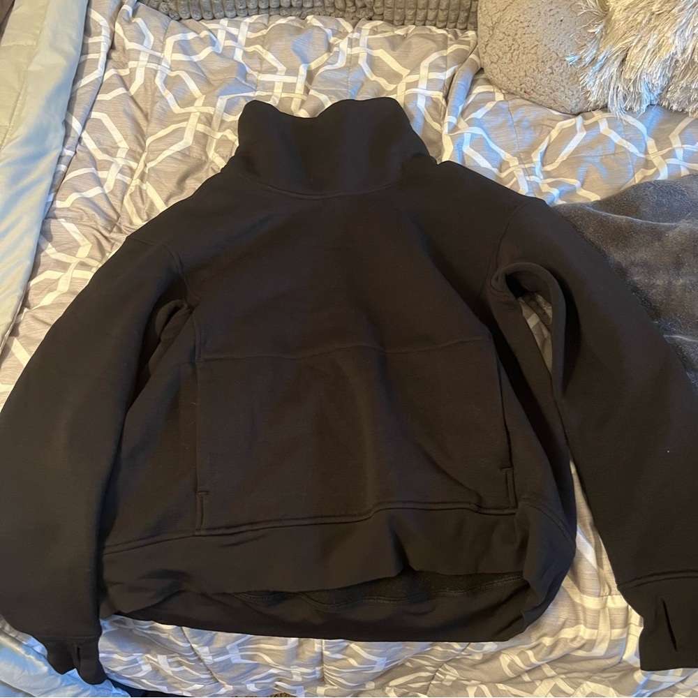Lululemon turtleneck sweater